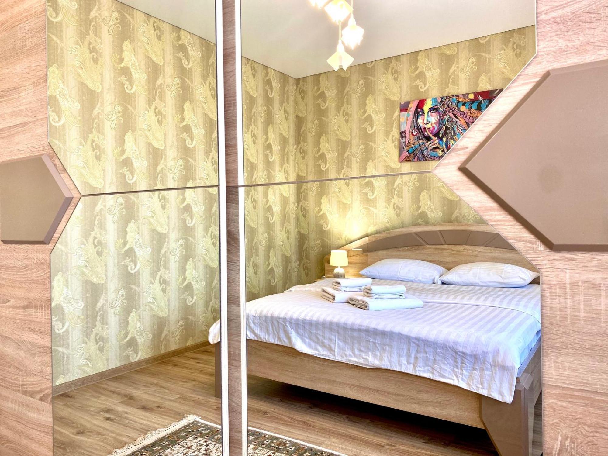 Apartpoltava Новий Будинок, В Самому Центрі 2-Окремі Кімнати, Панорамний Балкон Exterior photo