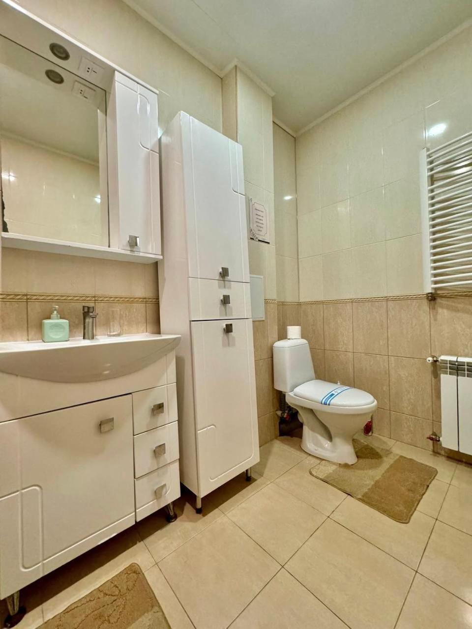 Apartpoltava Новий Будинок, В Самому Центрі 2-Окремі Кімнати, Панорамний Балкон Exterior photo