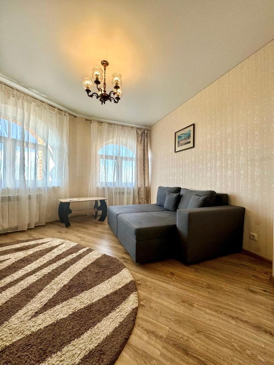 Apartpoltava Новий Будинок, В Самому Центрі 2-Окремі Кімнати, Панорамний Балкон Exterior photo